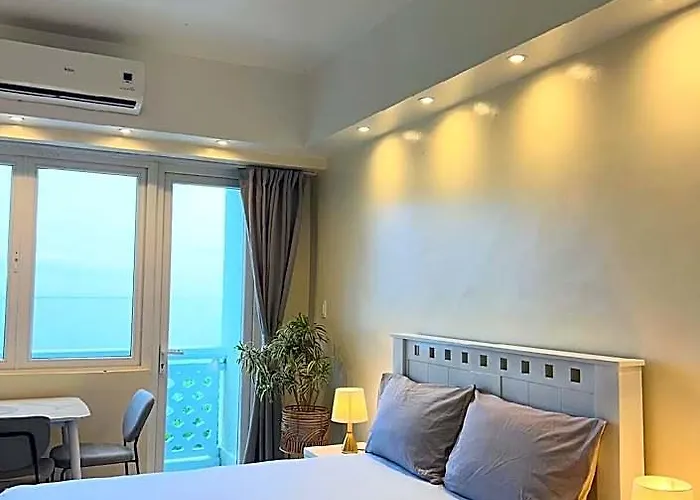 Serene Oceanview In La Mirada 4*